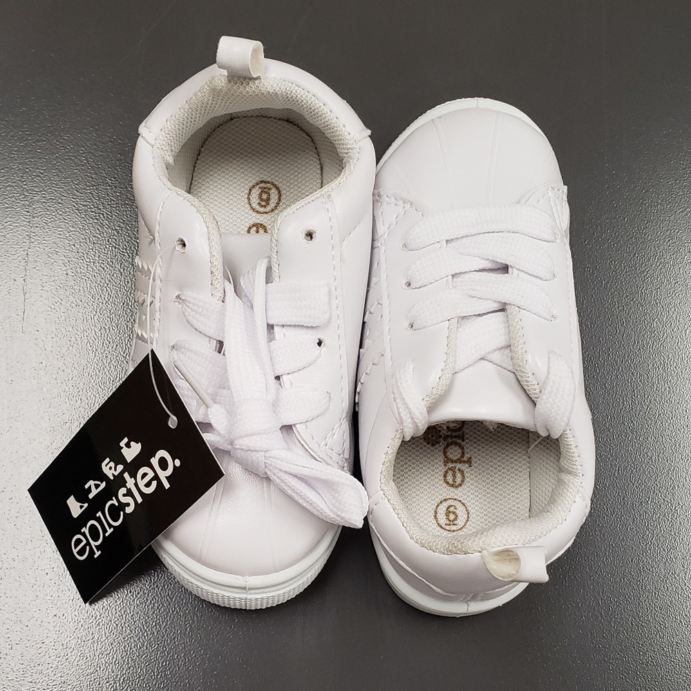 Classic White Sneaker for Babies & Toddlers